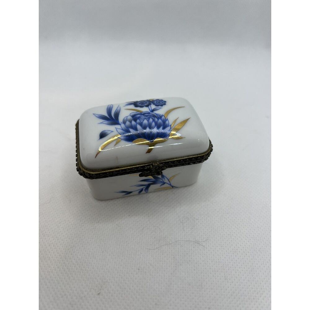 Porcelain Hand-painted Floral Trinket Box Hinged Lid Cottage Core 2.5” X 1.5”